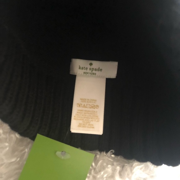 ♠️ Kate Spade “Daydreamer” Pom Pom Beanie - Picture 5 of 7